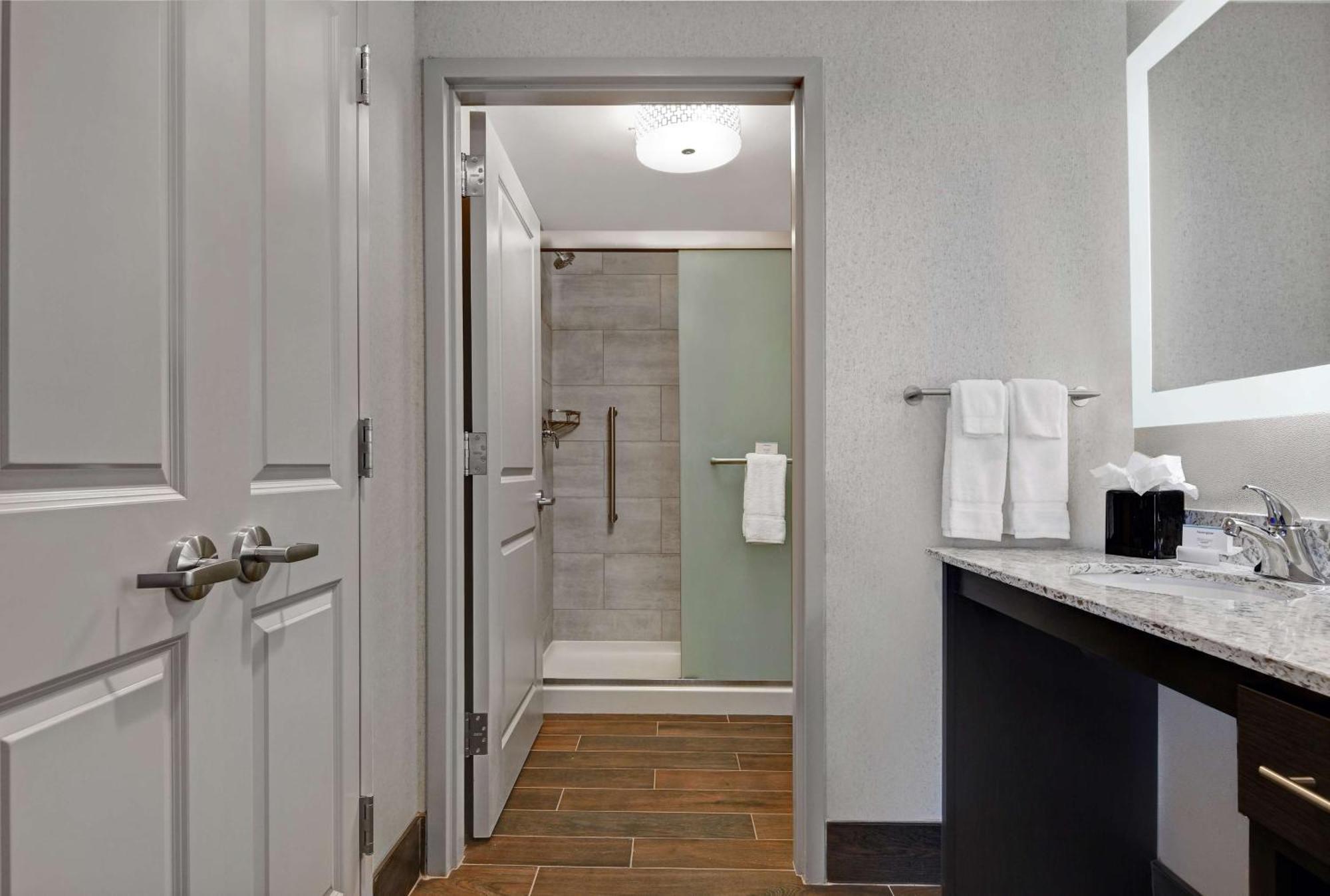 Homewood Suites By Hilton Edison Woodbridge, Nj Eksteriør billede